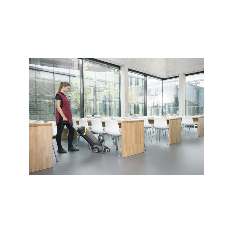 Fregadora-aspiradora BR 30/4 C BP Pack *EU